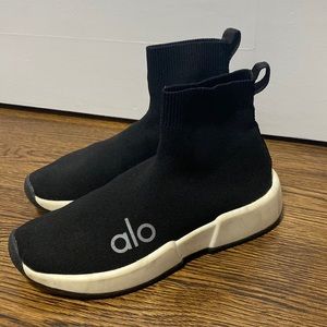 Alo sneaker